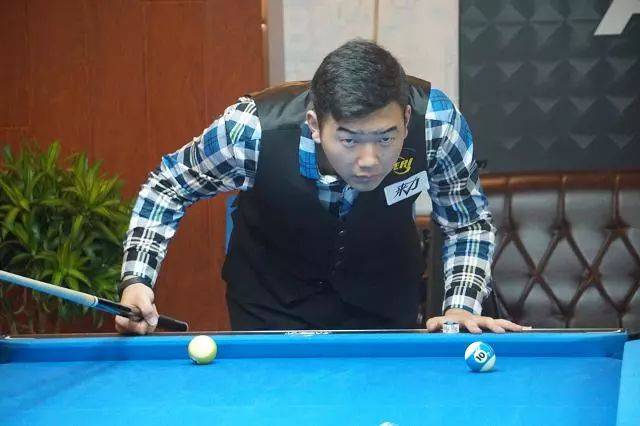 比赛在防守 比赛在防守