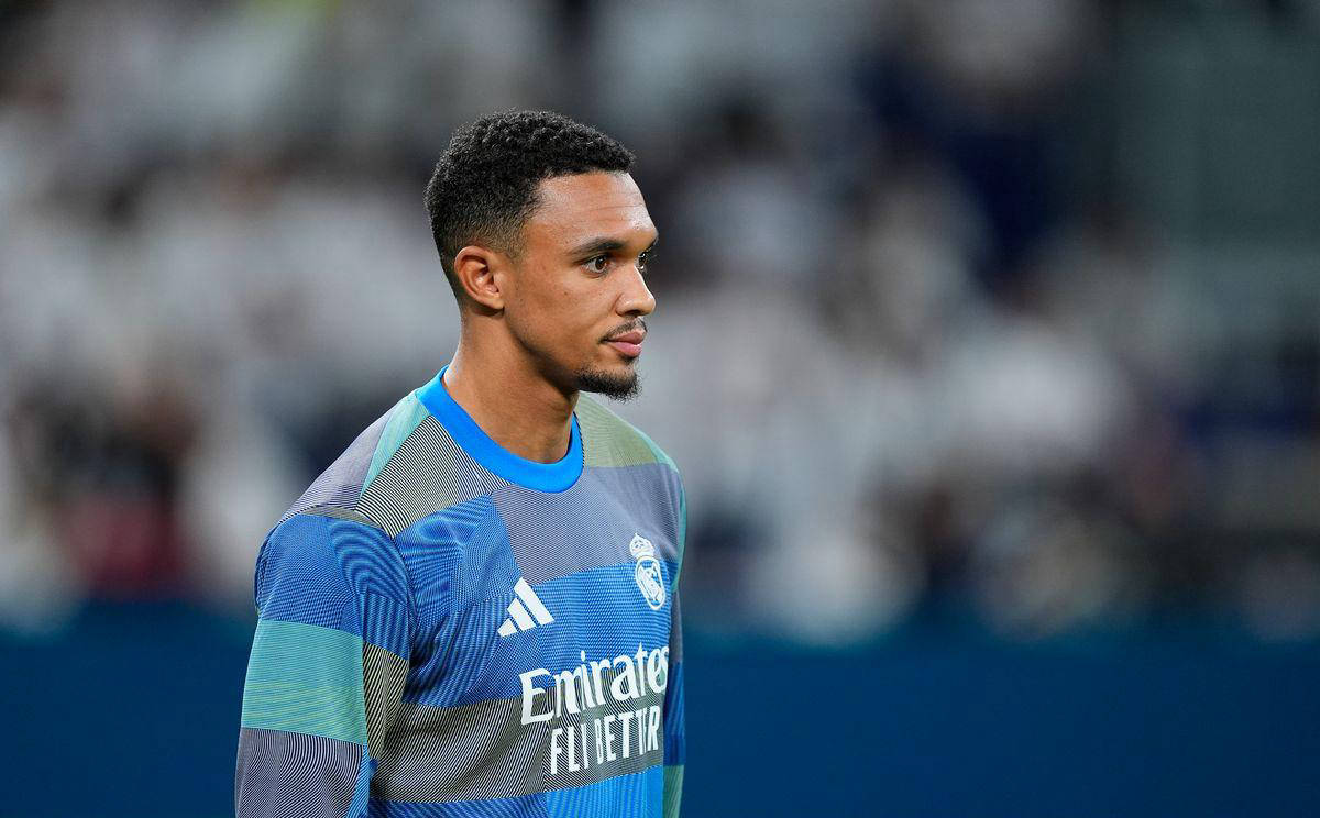 萨内式的内 萨内式的内