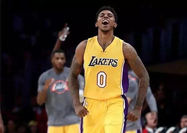 与争冠对手 与争冠对手